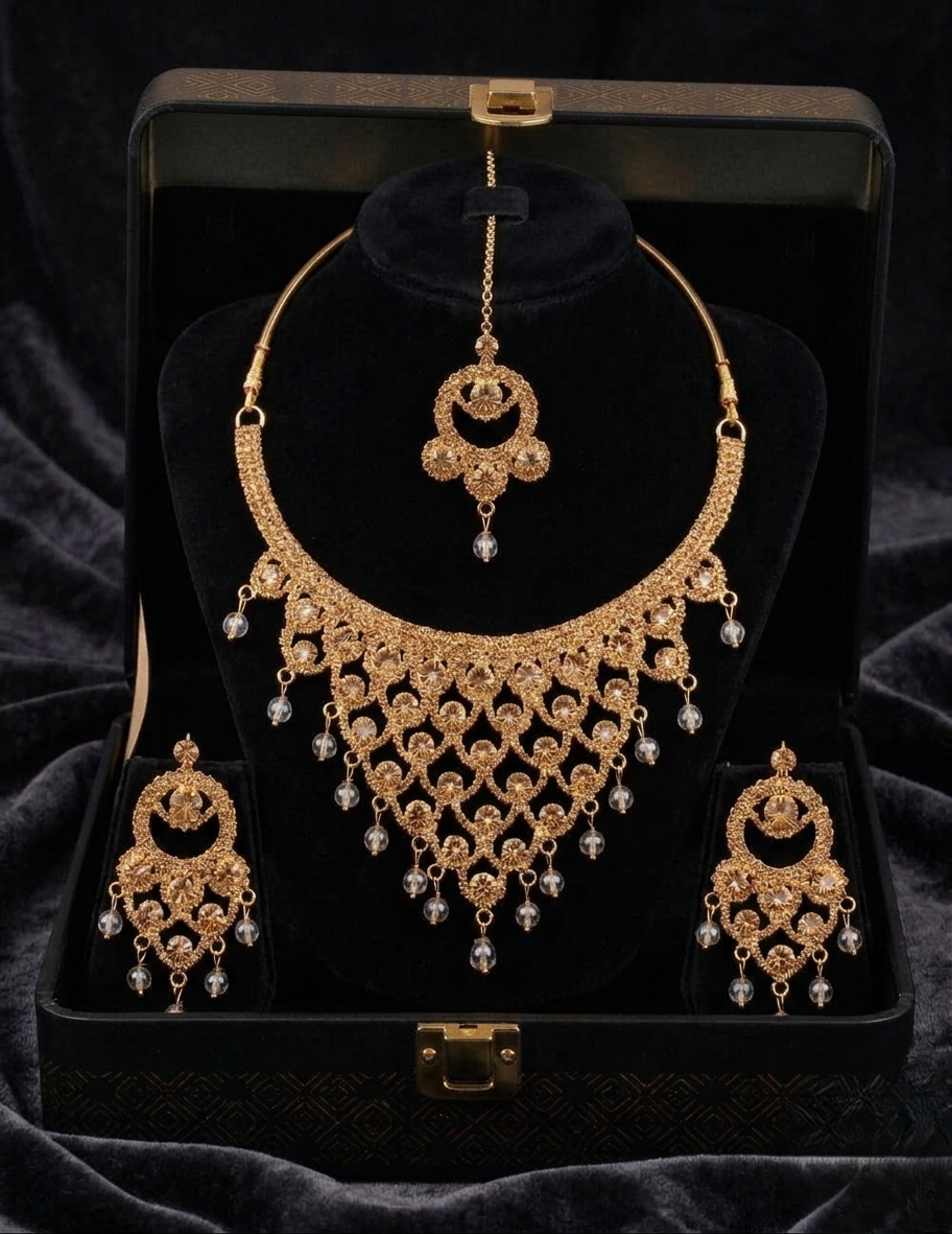 Royal Antique Gold Filigree Set